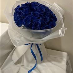 12 Blue Roses Boquet
