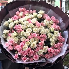Pink &amp; White Spray Roses Boquet 
