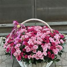 Basket of Pink Spray Roses